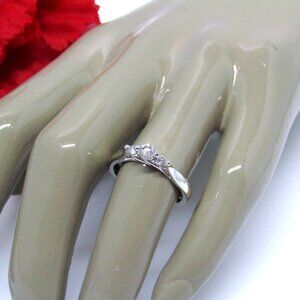 Natural Diamond Three-Stone Anniversary Ring 10k White Gold Sz  6  Genuine Real